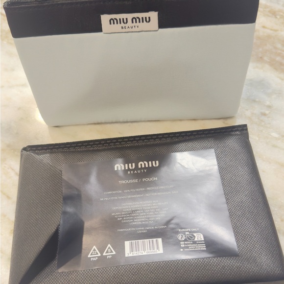 Miu Miu Black and White Beauty Pouch!!! - Picture 1 of 2